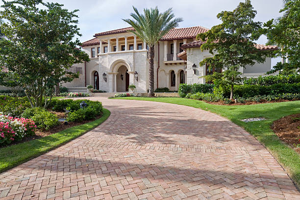 Best Professional Driveway Pavers  in Pretty Bayou, FL